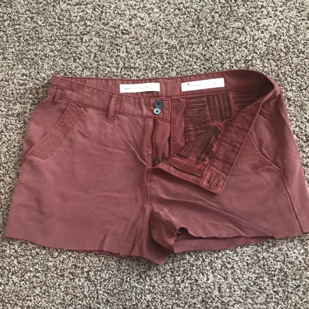 Cutoff shorts